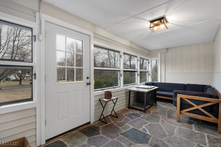 Property Photo:  3027 Valley Rd  NJ 07920 