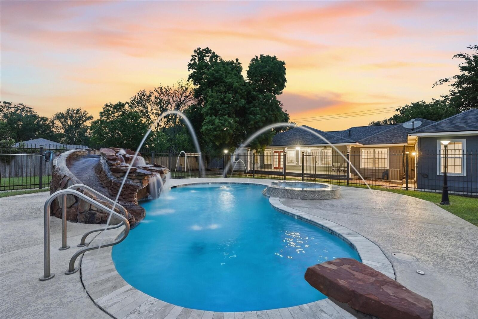 Property Photo:  2415 W Cedar Bayou Lynchburg Road  TX 77521 