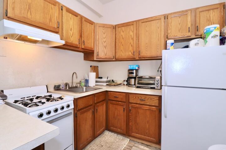 Property Photo:  415 1st St 2R  NJ 07030 
