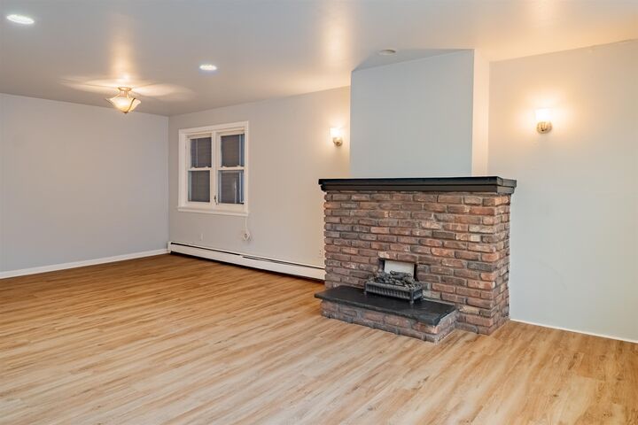 Property Photo:  97 Sanford Pl 1  NJ 07307 