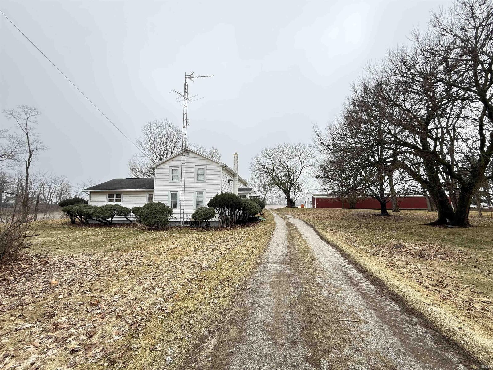 Property Photo: 5520 E 475 N IN 46746