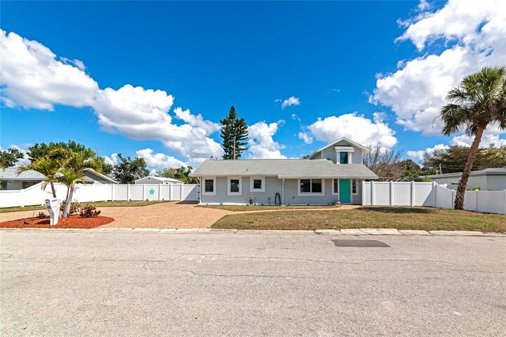 Property Photo:  1219 65th Street NW  FL 34209 