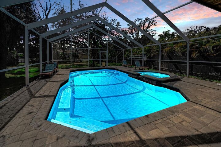 Property Photo:  5038 Sunset Boulevard  FL 34668 