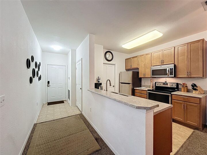 Property Photo:  4012 Hemingway Circle 4012  FL 33844 