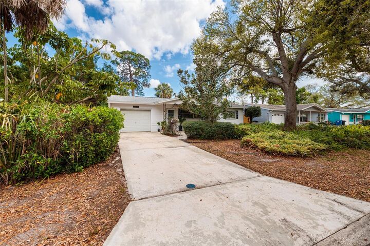 Property Photo:  3595 79th Street N  FL 33710 