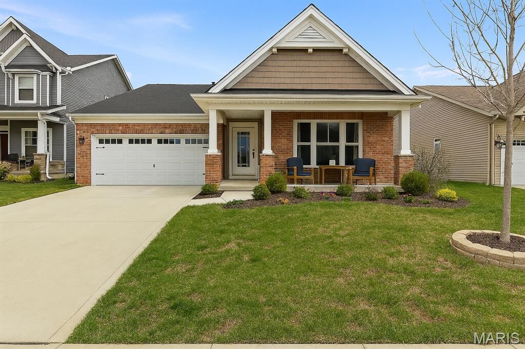 Property Photo:  155 Palais Court  MO 63301 