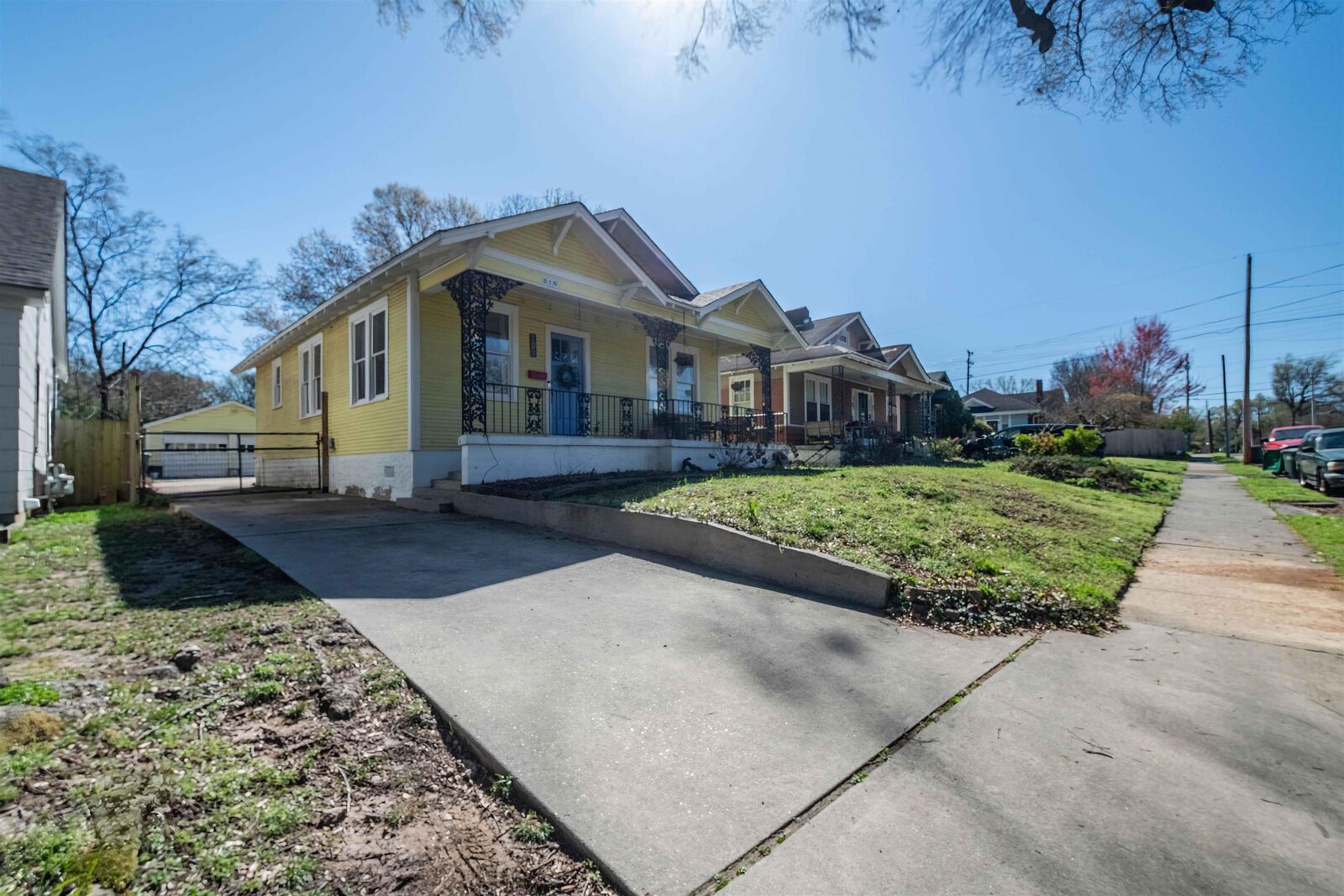 Property Photo:  816 S Cox St  TN 38104 