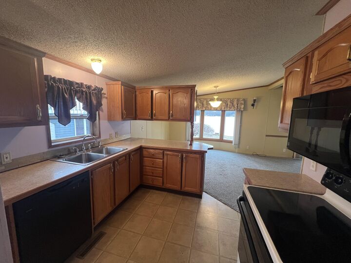 Property Photo:  12515 S Rosemary Avenue  MI 49327 