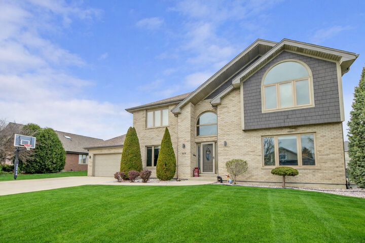 Property Photo:  9018 Glenshire Street  IL 60487 