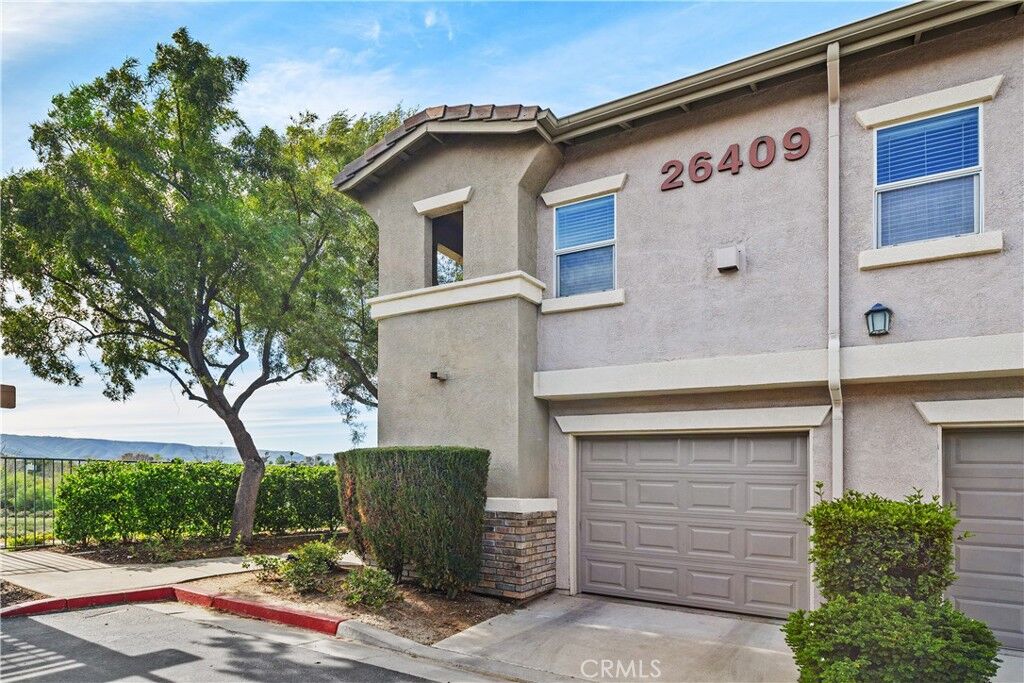 Property Photo: 26409 Arboretum Way 2506 CA 92563