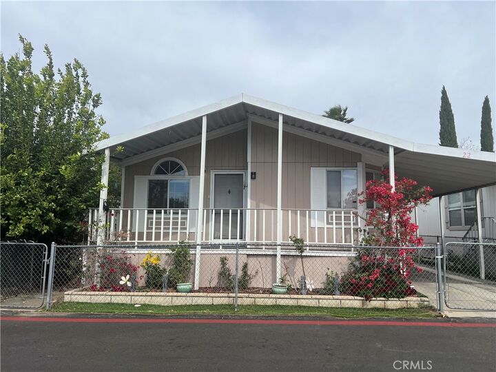 Property Photo:  8191 Calabash 22  CA 92335 