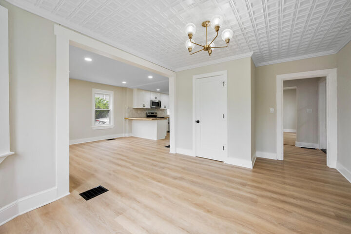 Property Photo:  50 14th Street  ME 04401 