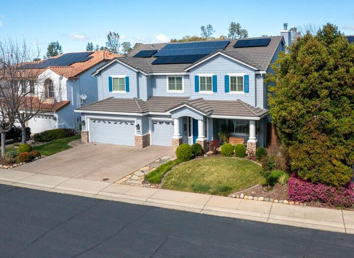 Property Photo:  319 Stagestop Court  CA 95762 