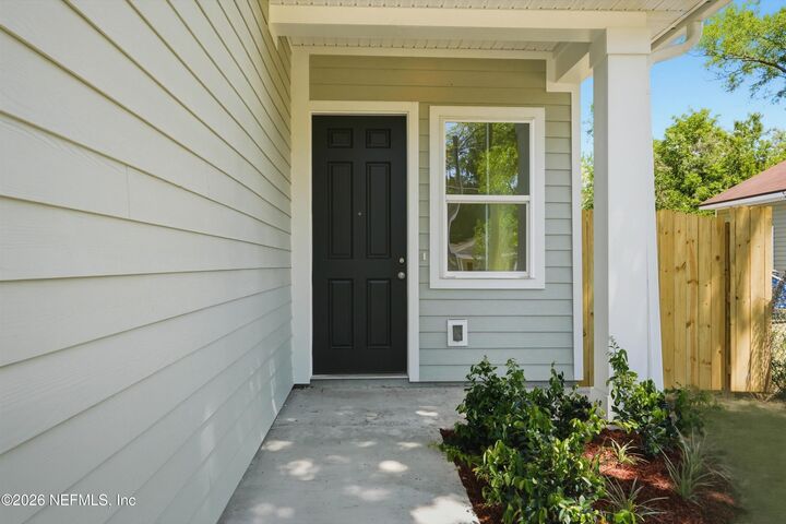 Property Photo:  1489 W 23rd Street  FL 32209 