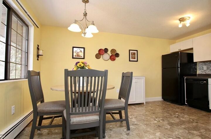 Property Photo:  2200 Skyline Dr 6  MA 01854 