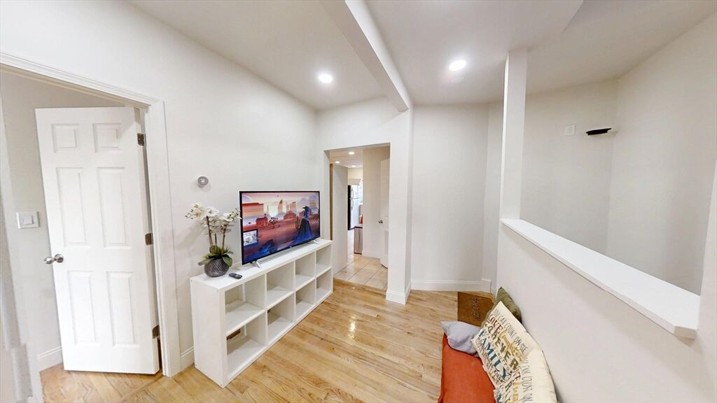 Property Photo:  130 W 8th Street 3  MA 02127 