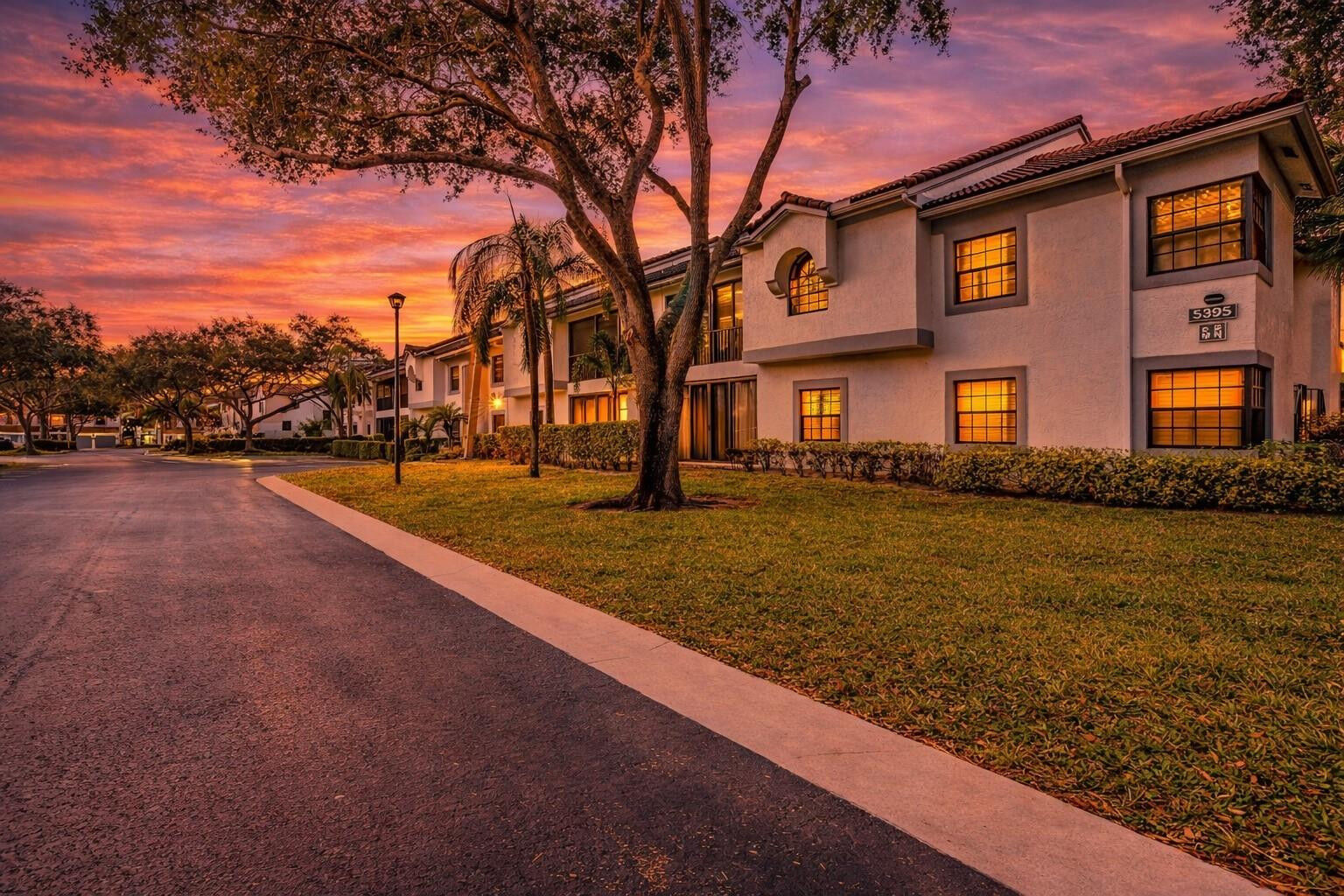 Property Photo: 5395 Firenze Drive O FL 33437