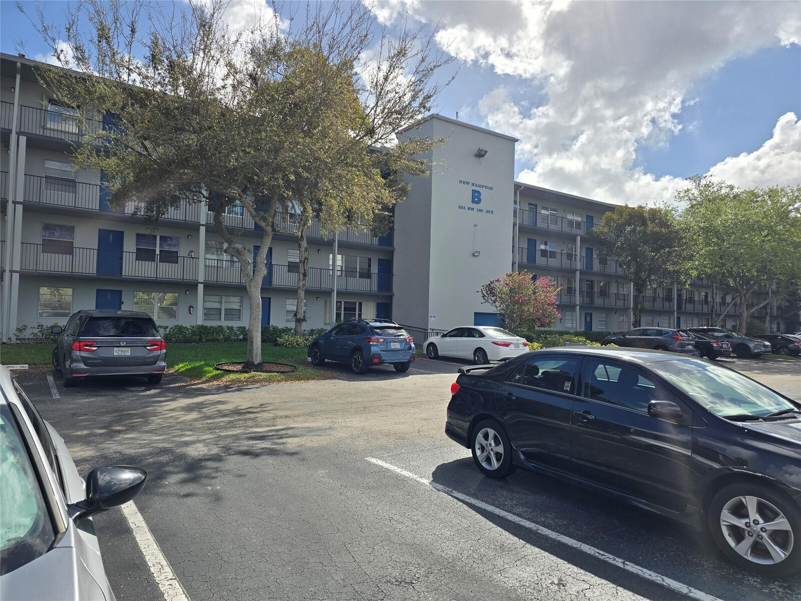 Property Photo: 551 SW 135 Avenue 216B FL 33027