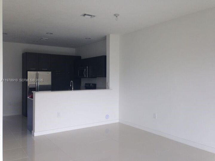 Property Photo:  3566 NW 13th St  FL 33311 