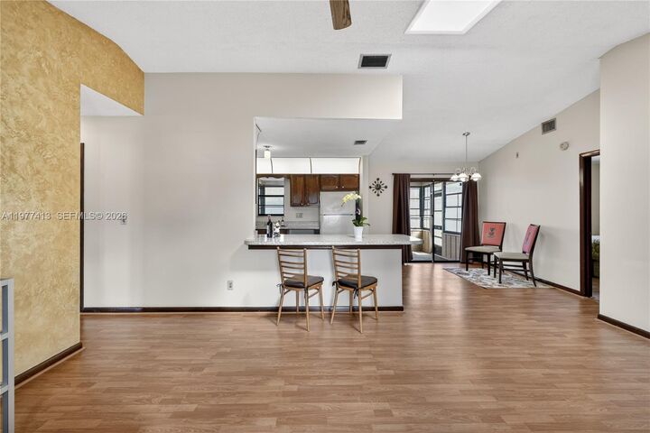 Property Photo:  281 NE Greenbrier Ave  FL 34983 