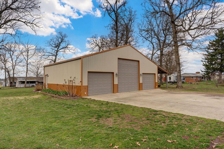 Property Photo:  18410 Lawrence 1188  MO 65605 