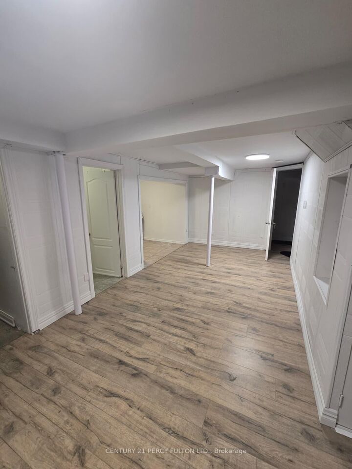 Property Photo:  40 Lillooet Crescent Basement  ON L4C 5A7 