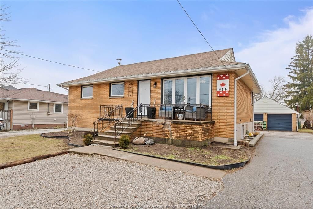 Property Photo:  914 Talbot Road  ON N0R 1K0 