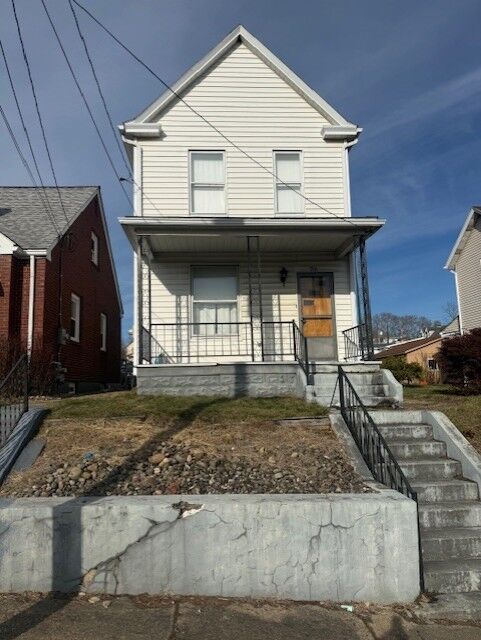 Property Photo: 211 S Allen Ave PA 15033