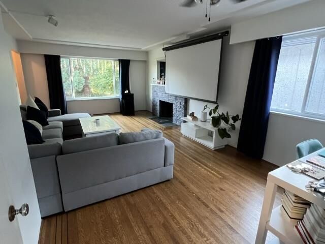 Property Photo: 447 E 30th Avenue BC V5V 2V5