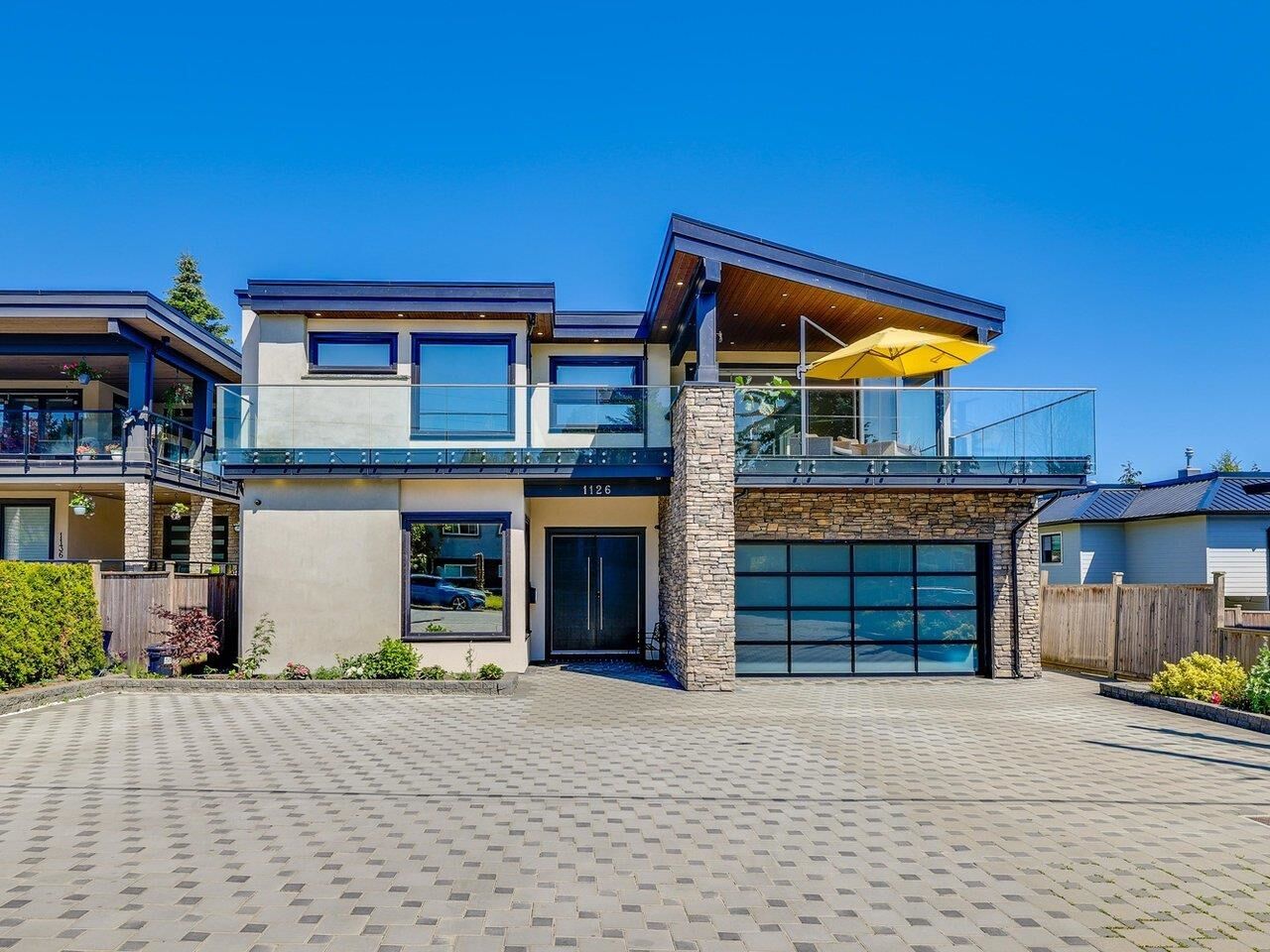 Property Photo: 1126 Stevens Street BC V4B 4X8