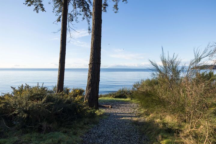 Property Photo: 5845 Sunshine Coast Highway BC V0N 3A1