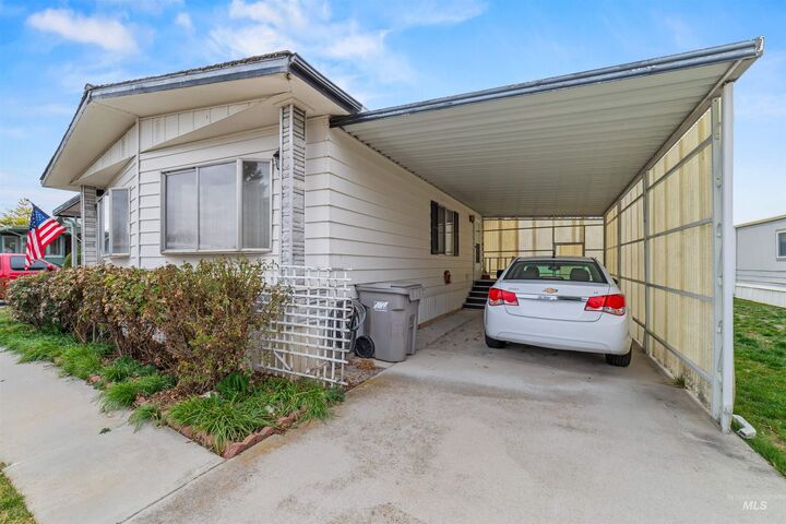 Property Photo:  238 N Checola Circle  ID 83713 