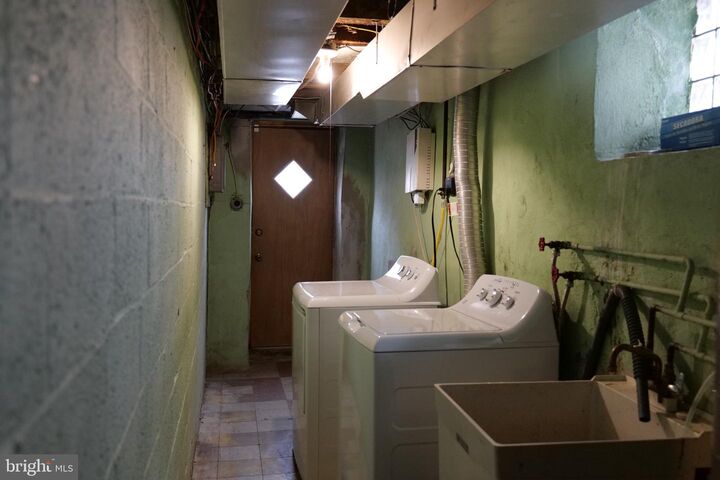 Property Photo:  1131 Kerper Street  PA 19111 