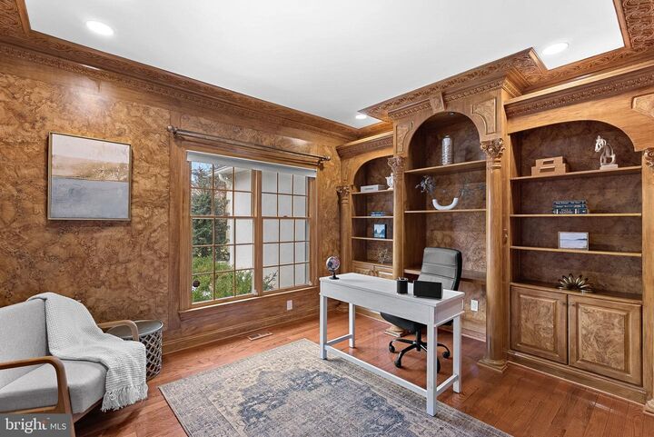 Property Photo:  10317 Brittenford Drive  VA 22182 