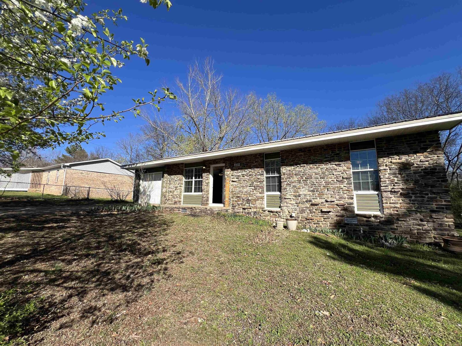 Property Photo: 410 Downey Drive AR 72560