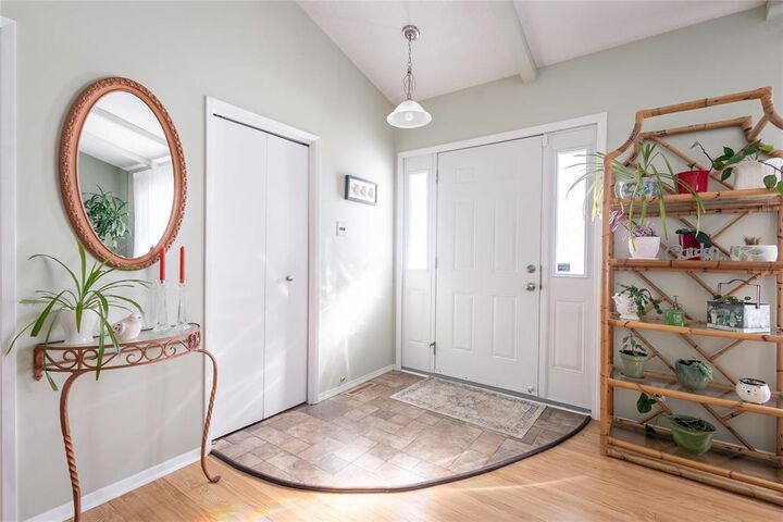 Photo de la propriété:  247 Sansome Avenue  MB R3K 0N9 