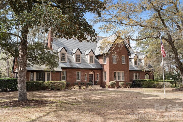 Property Photo:  1503 Elm Street  SC 29526 