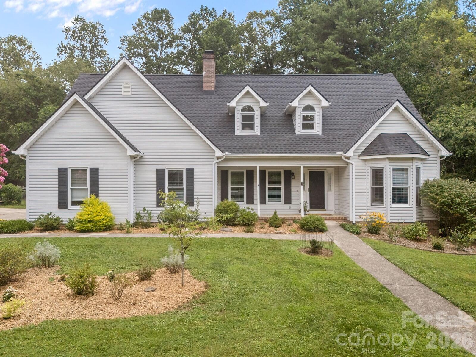 Property Photo:  6 Springfield Way  NC 28704 
