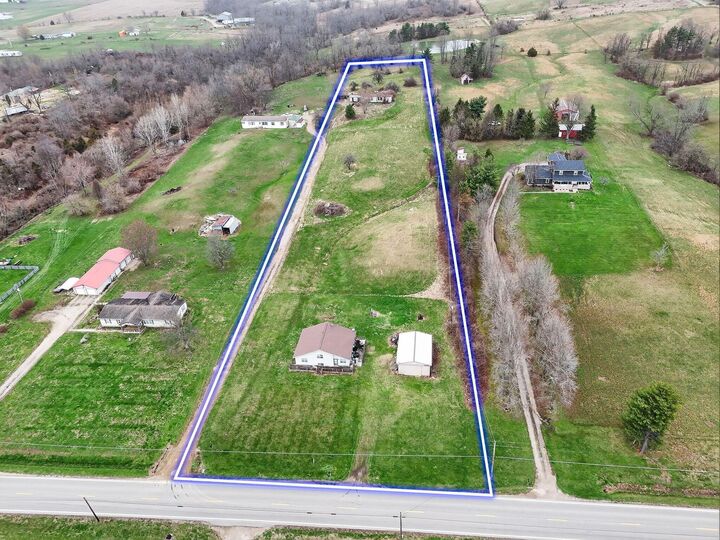 Property Photo:  9600 Tarlton SW Road  OH 43154 