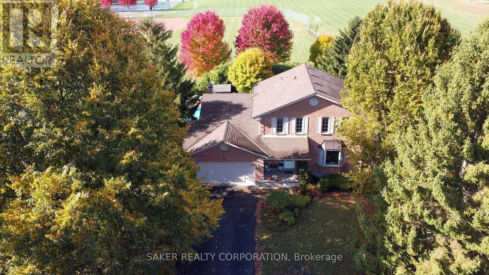 Property Photo:  57 Thames Street  ON N0L 1E0 