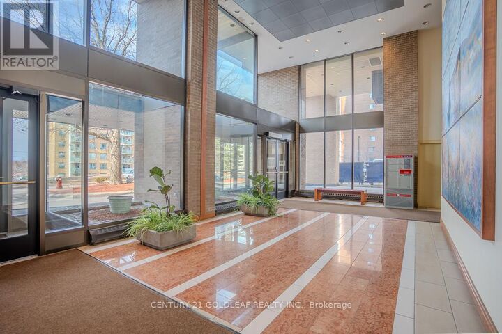 Photo de la propriété:  505 St Laurent Boulevard 1406  ON K1K 3X4 