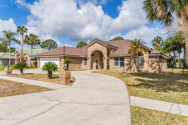 Property Photo: 424 Sea Duck Drive FL 32119