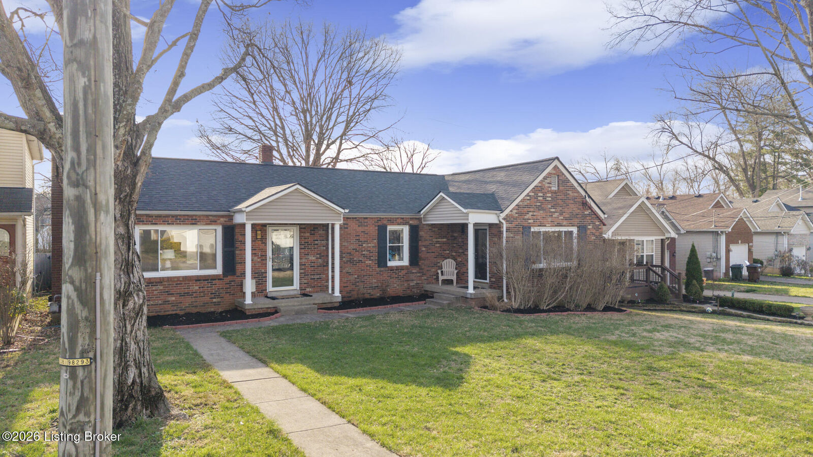 Property Photo:  1220 Witawanga Ave  KY 40222 