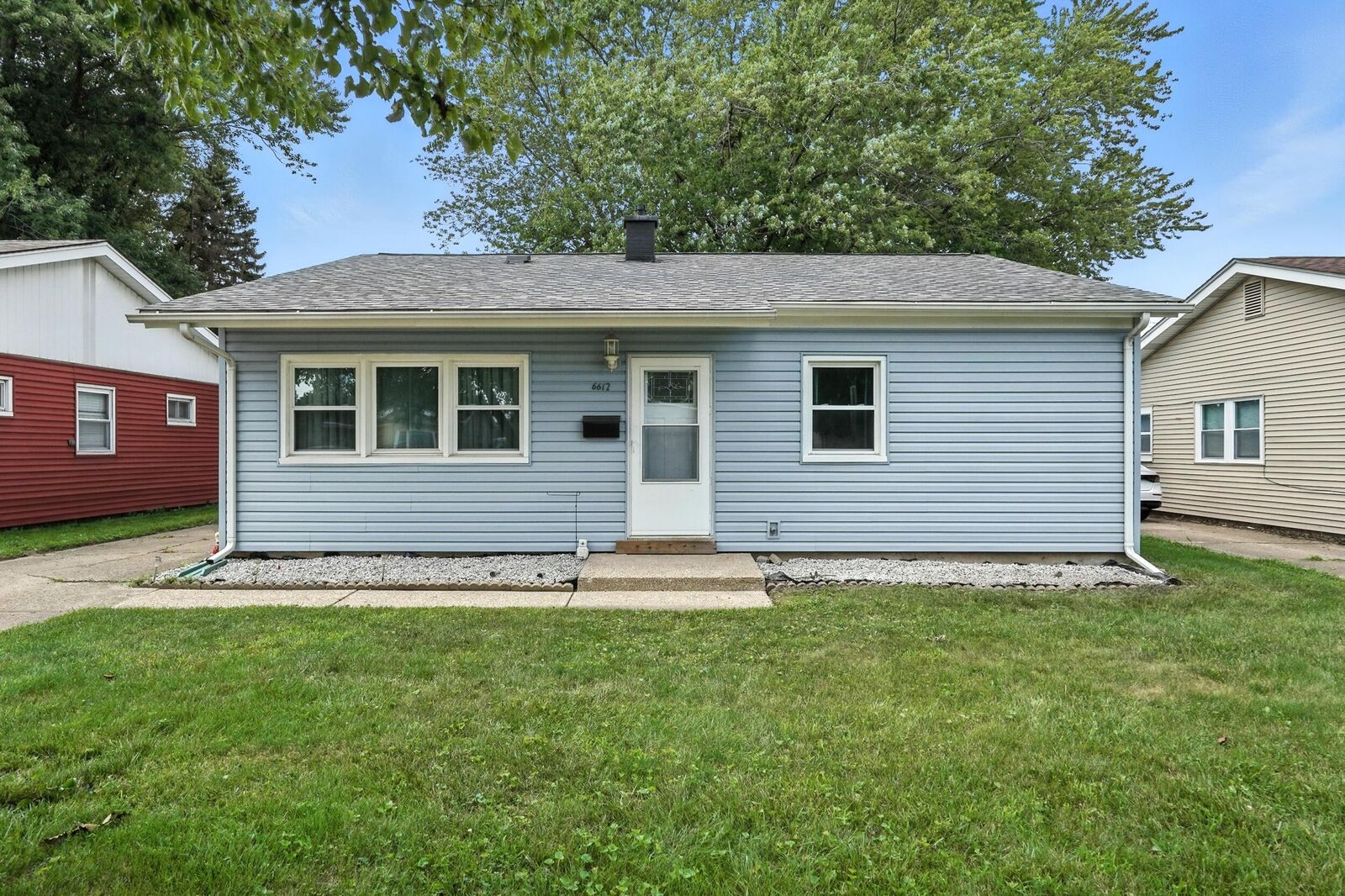 Property Photo:  6612 Missouri Avenue  IN 46323 