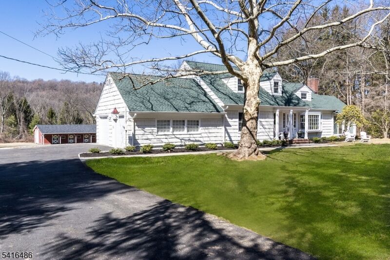 Property Photo: 5 Saint Clair Rd NJ 07960