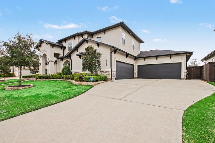 Property Photo: 2311 Legends Way TX 77493