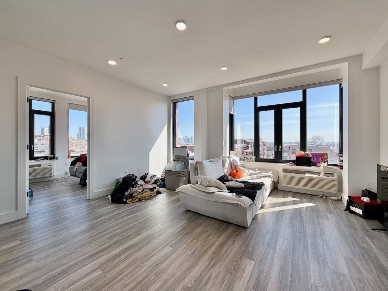 Property Photo:  327 Communipaw Ave 503  NJ 07304 