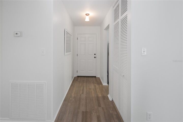 Property Photo:  130 Lombardy Road  FL 32708 