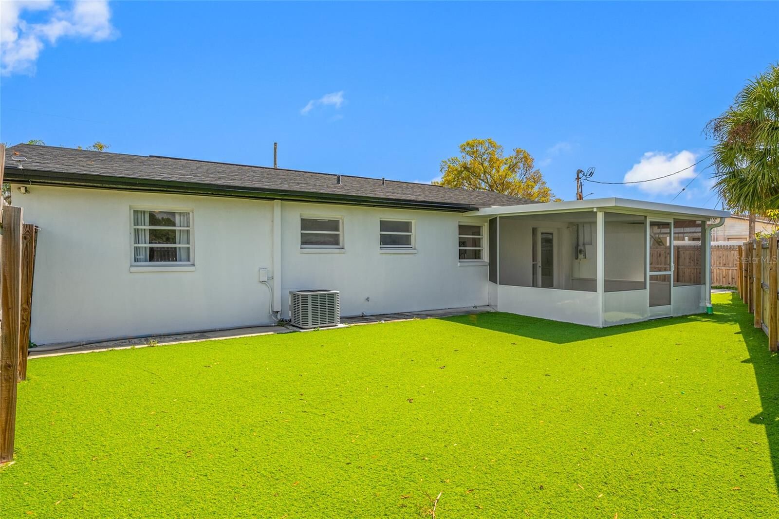 Property Photo: 4916 Carlyle Road FL 33615