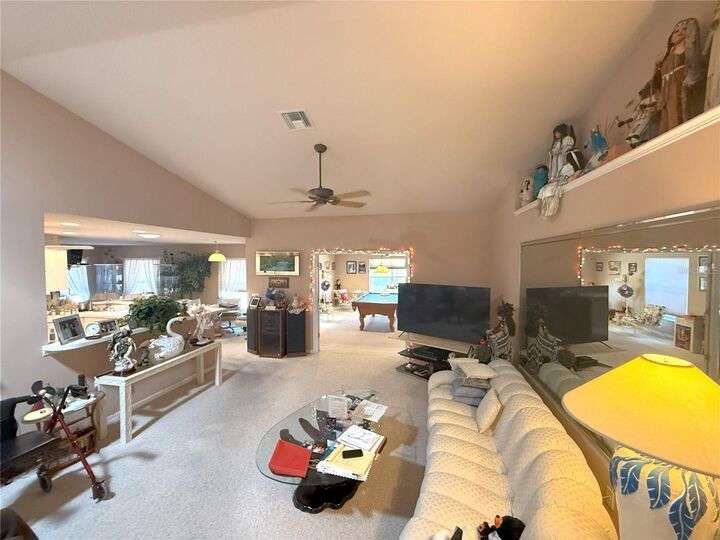 Property Photo:  1001 NE 22nd Avenue  FL 34470 